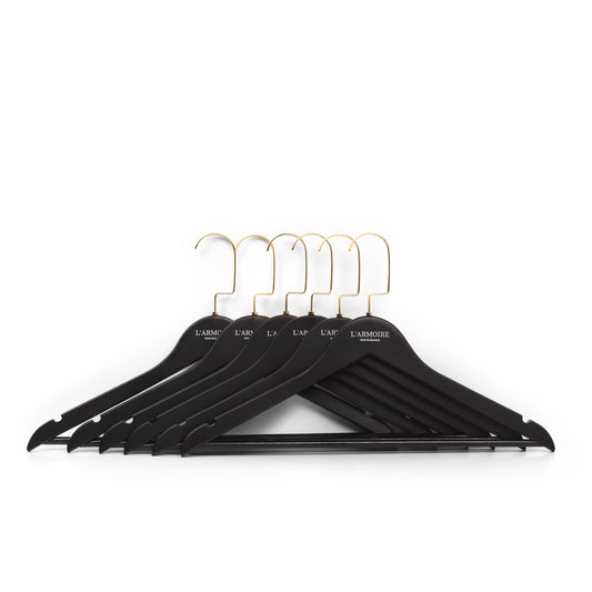 The Classic Form Hanger Noire Élégance